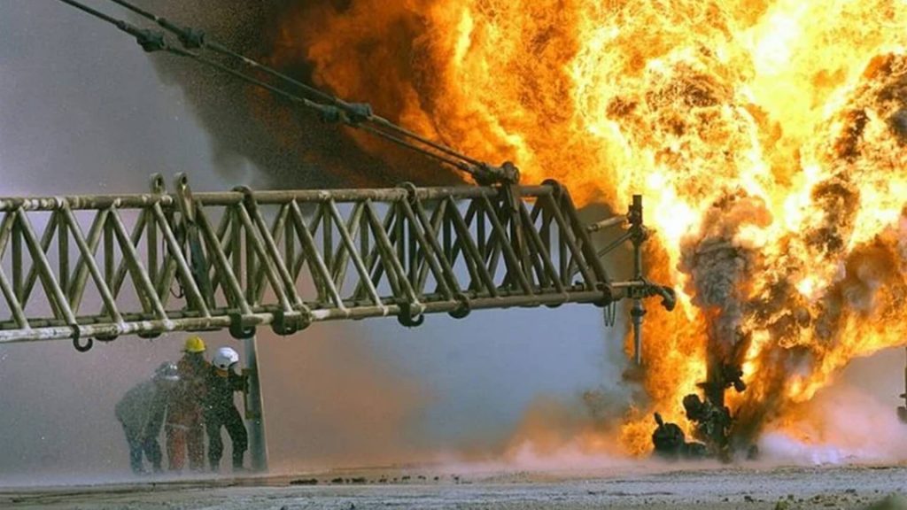 Pustynia w ogniu - zdjęcia płonących szybów naftowych Kuwejtu