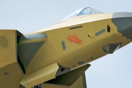 Chengdu J-20 „Mighty Dragon” Chiński myśliwiec piątej generacji.