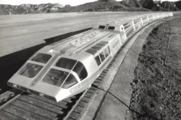Największa kolejowa klapa Ameryki – historia Supertrain