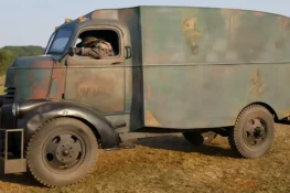 Creeper Truck: Ciężarówka z filmowego koszmaru Jeepers Creepers!